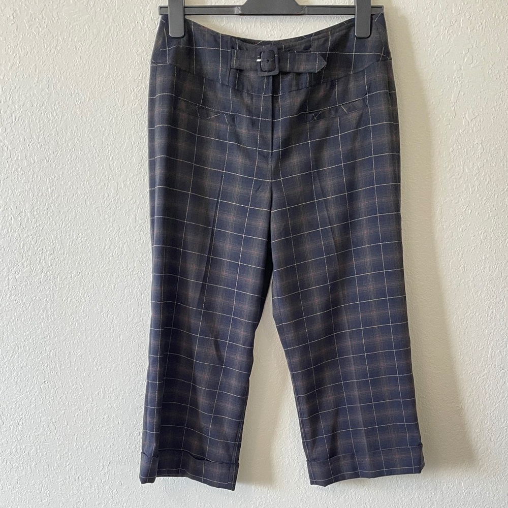 Pre-loved! Larry Levine Belted Crop Plaid Pants!